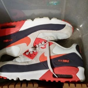 Nike air max 90s size 6y